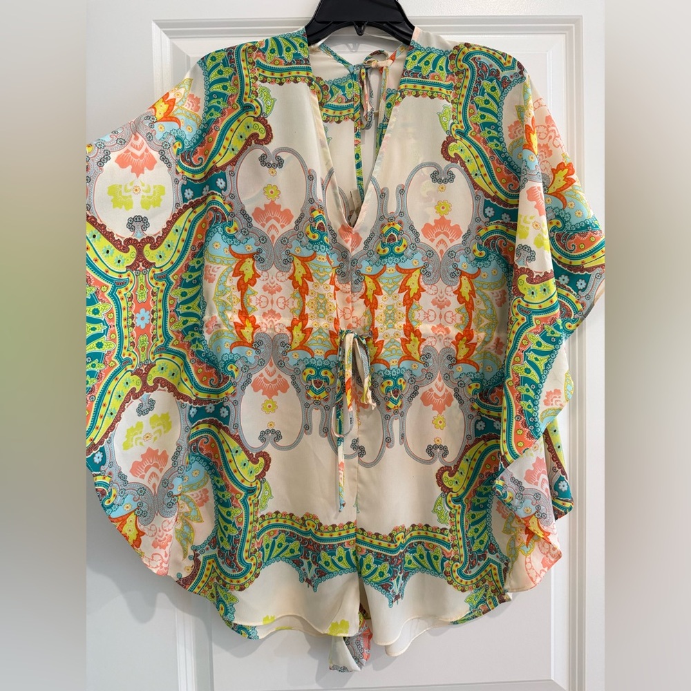 Boho Paisley Print Kimono Sleeve Romper Size Small NWT
